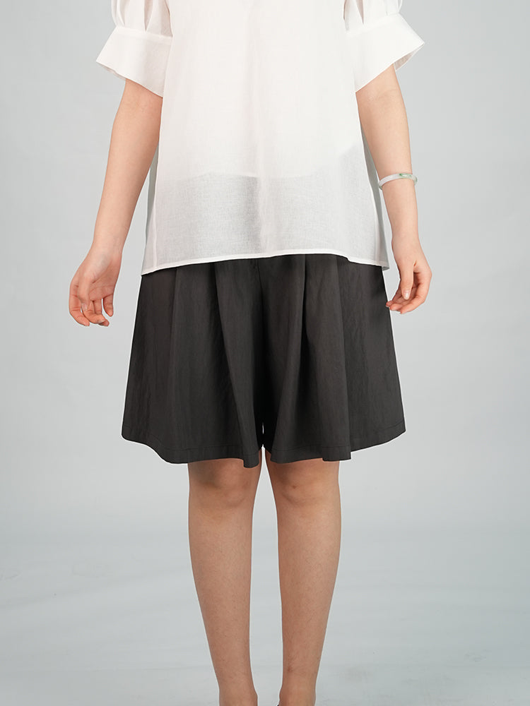 Pleated Loose Shorts